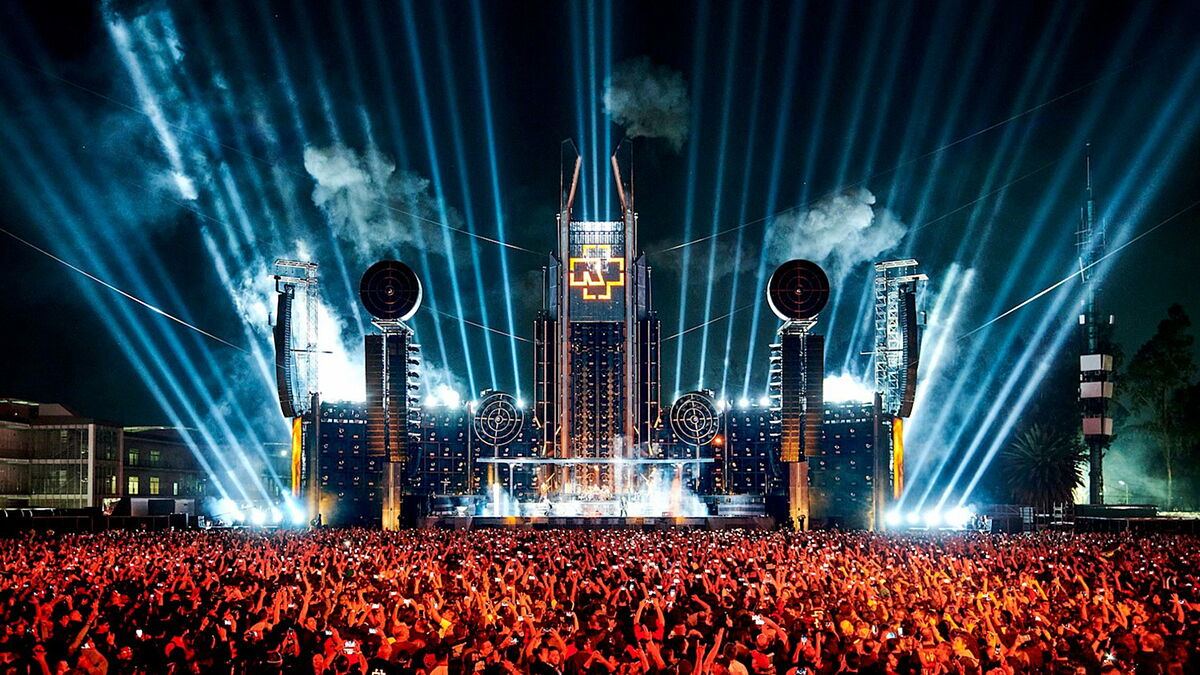 Szene aus Rammstein: Live in Mexico City